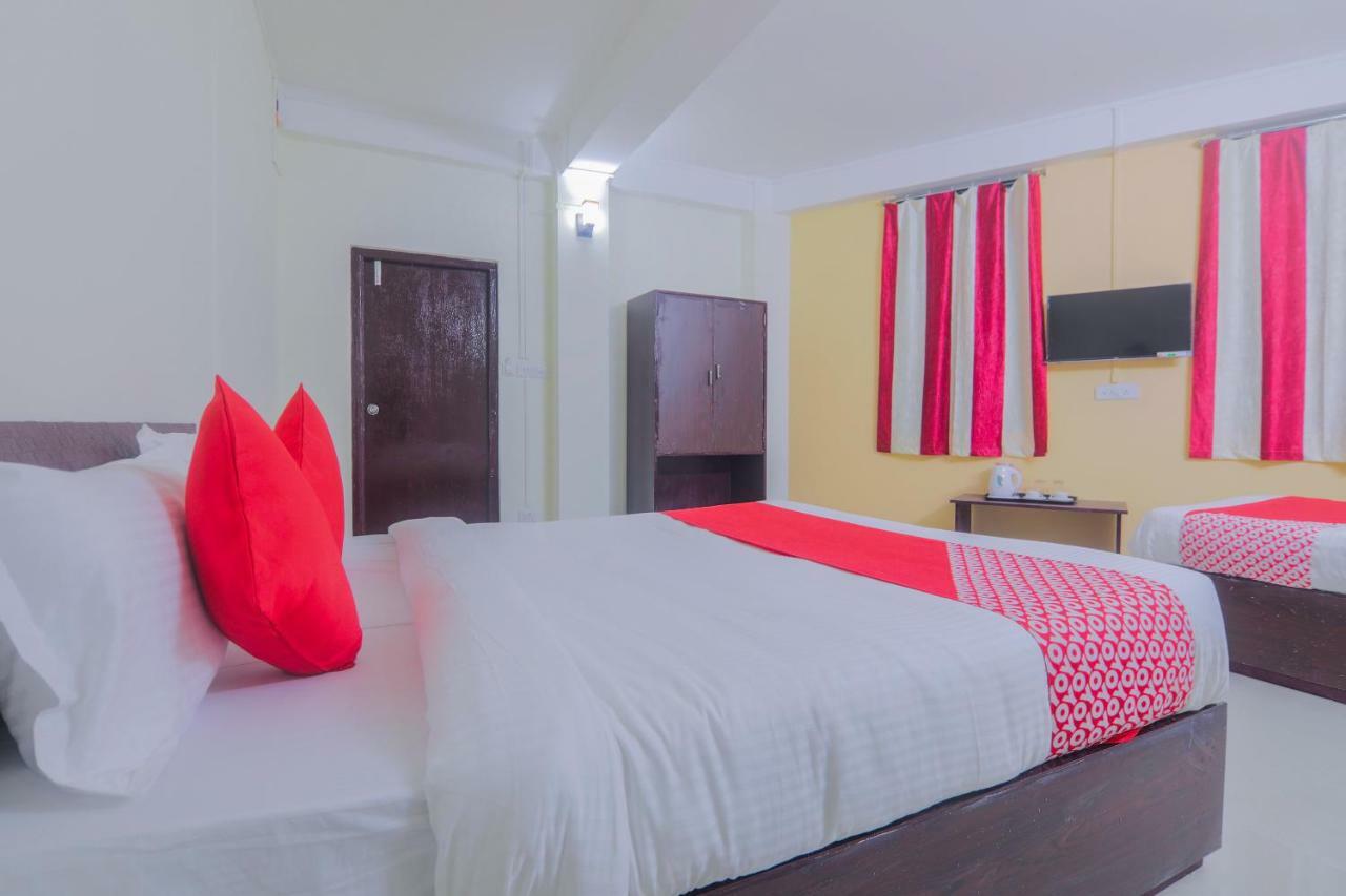 Nirvana Guest House シロン エクステリア 写真