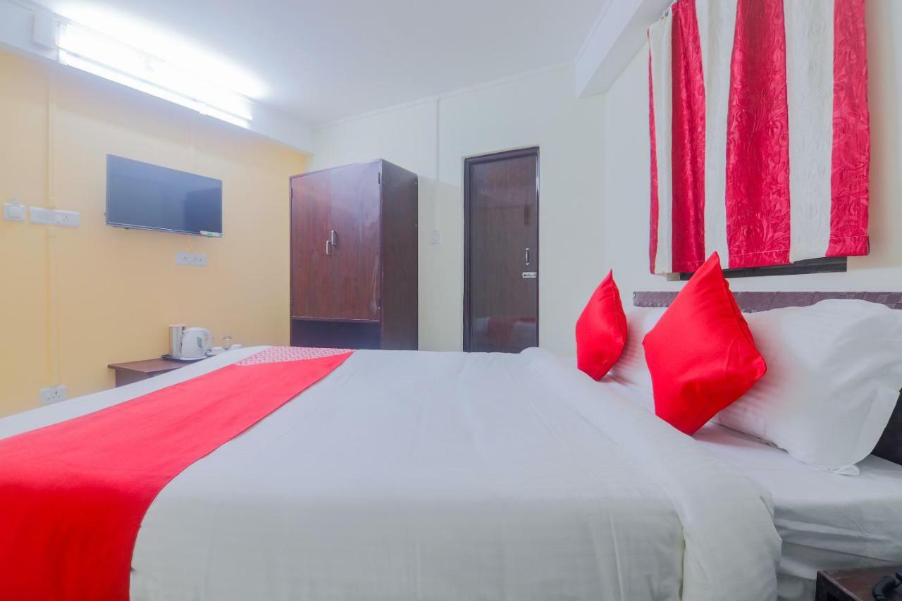 Nirvana Guest House シロン エクステリア 写真